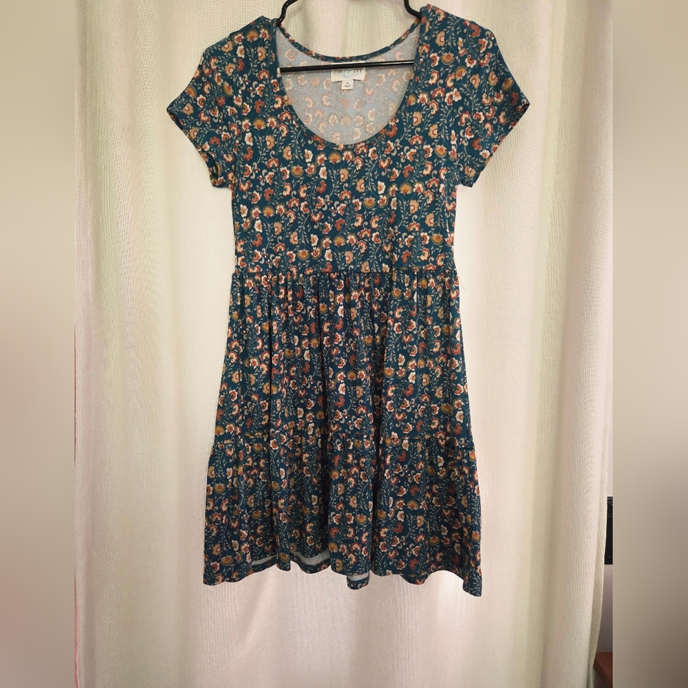 Jon & Ivy Floral Dress with Short Sleeves